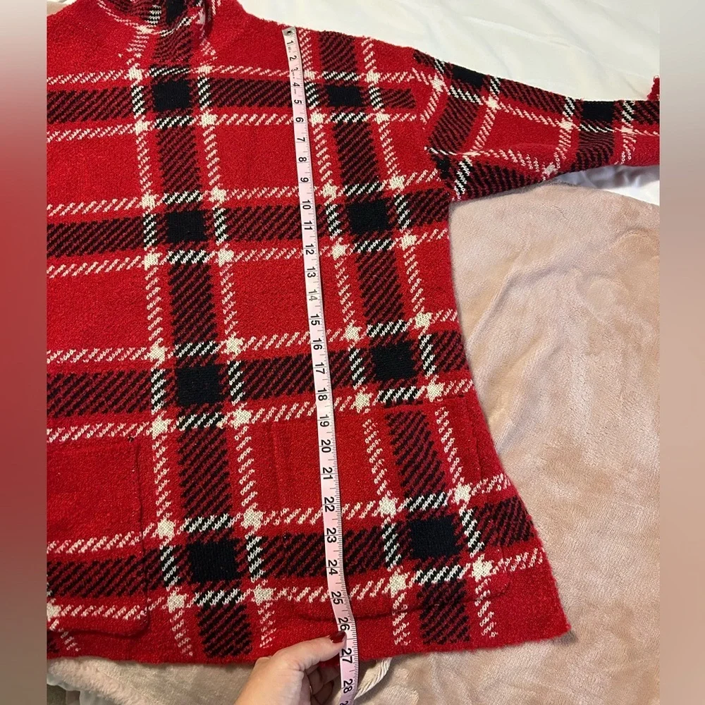 Zara Red and Black Plaid Knit Sweater with Pouch Pockets - Picture 9 of 9